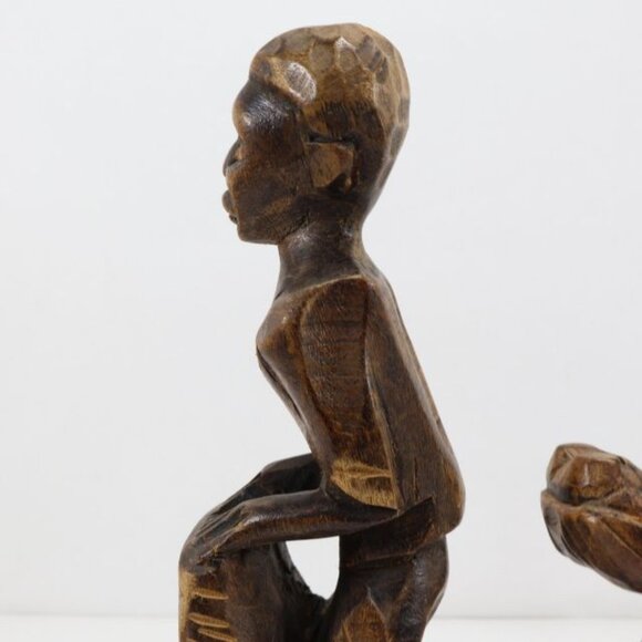 2 Vintage Primitive Figurines African Wood Carving Women Basket Tribal Folk Art - Picture 6 of 14